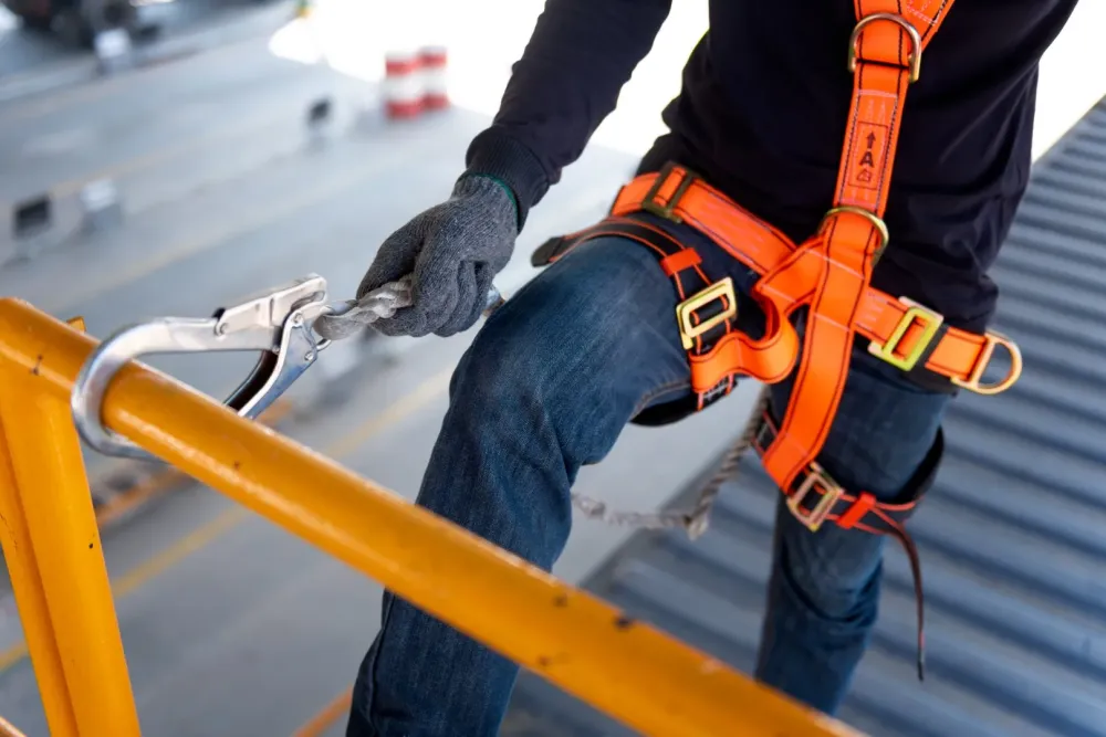 specialiste du travail en hauteur